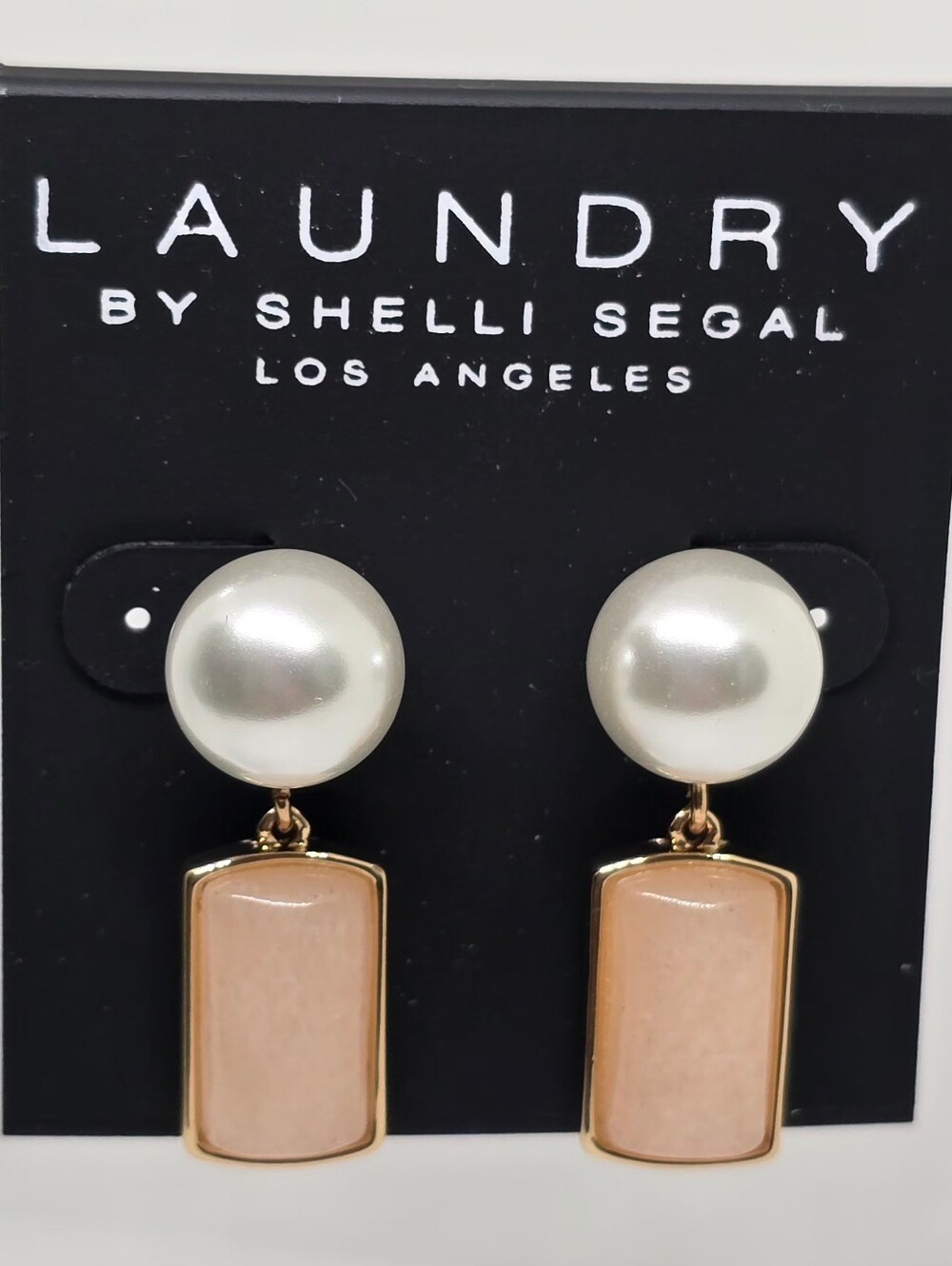Laundry by Shelli Segal Gold & Pearl Pink Drop Earrings